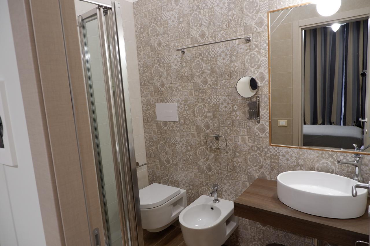 B&B Il Giardino In Citta - Parcheggio Privato Gratuito Foggia Exterior photo